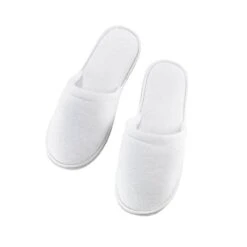 Pantoufles Blanches Fermées Peggy Sage